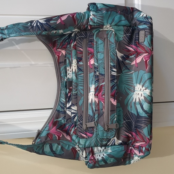 Lug Camper Shoulder/Crossbody Bag - Picture 3 of 13